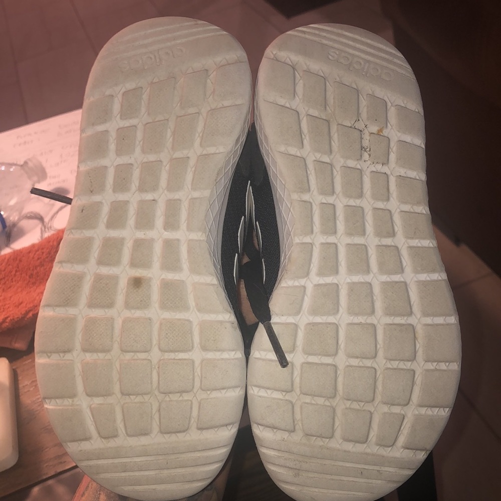 12K Adidas - Picture 3 of 4